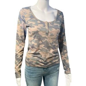 Snap Front Long Sleeve Camo Tee